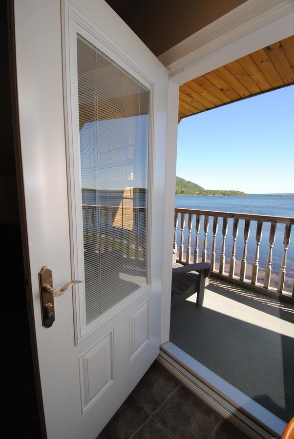 Keltic Quay Cottages & Bayfront Lodge Whycocomagh Exterior foto
